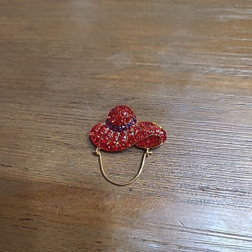 Red Hat Pin
